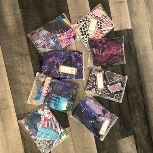 Bundle of 8 brand new Niyama Sol leggings, size L